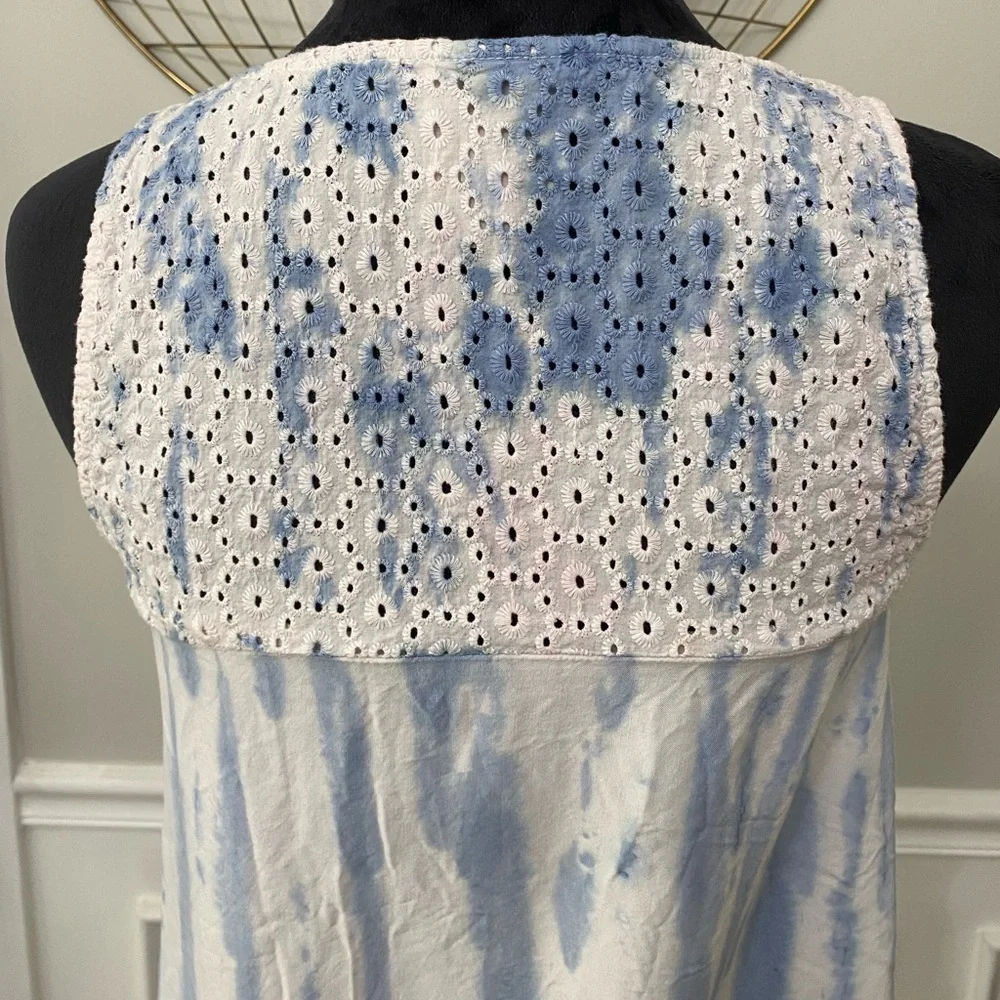 Knox Rose | Tie-Dye Flowy Sleeveless Top - Picture 5 of 6